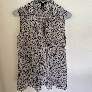 Sleeveless Blouse
